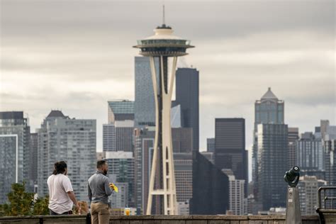 'Rain City' Faces 47-Day Dry Streak as Seattle Hits 4th-Longest Drought - Newsweek