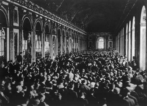 The Treaty Of Versailles, Signing Photograph by Everett