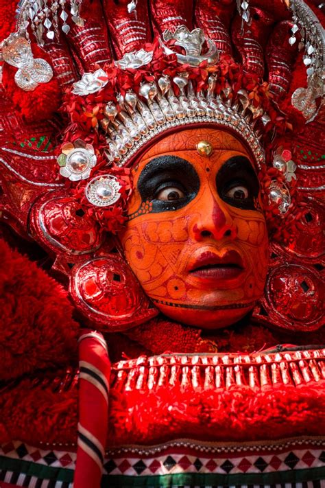 The Complete Guide To Theyyam In Kerala, India - Lost With Purpose