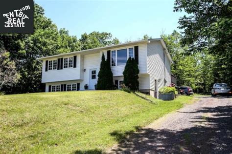 1862 Hanwell Road, Hanwell, New Brunswick, E3C1M4, Canada House Split ...