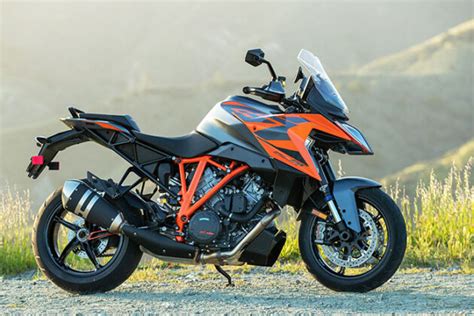 2023 KTM 1290 Super Duke GT | Road Test Review | Rider Magazine