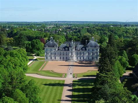 Le Château de Cheverny (Loir et Cher- FR) | by levaletfrancois Beautiful Architecture, Loire ...