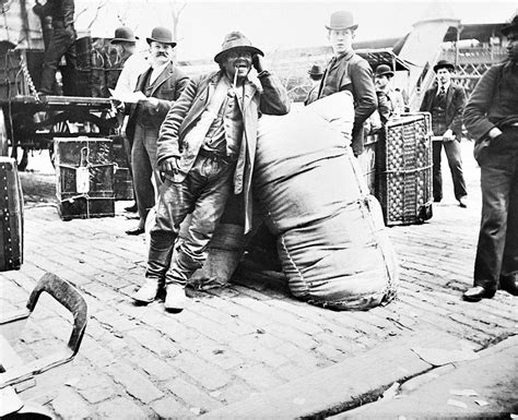 New York Immigrants, 1896 Photograph by Granger - Fine Art America