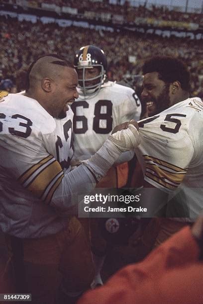 Pittsburgh Steelers Ernie Holmes Photos and Premium High Res Pictures - Getty Images