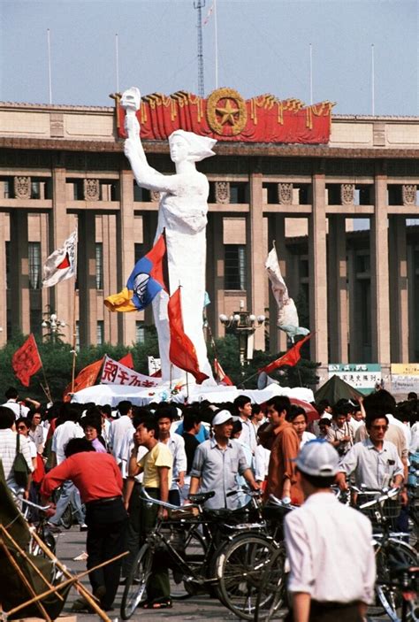 How the Tiananmen Square Protests Forever Changed Chinese Contemporary Artists | Artsy