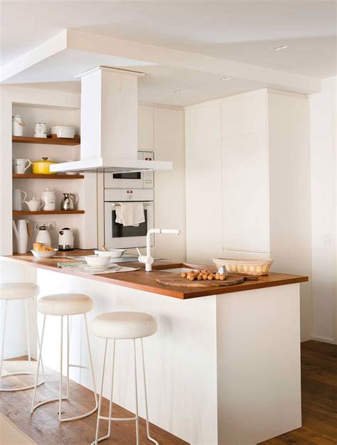 40 cocinas en blanco y madera: las favoritas de El Mueble