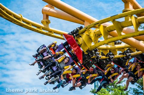 Flying Ace Aerial Chase at Kings Island | Theme Park Archive