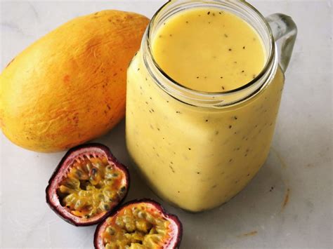 Passion Fruit and Mango Smoothie - Healthy Thai Recipes