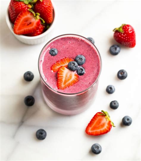 Healthy Breakfast Smoothies {20+ of the Best Recipes!} - WellPlated.com