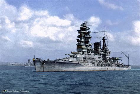 A fine beam view of the Japanese battleship Nagato. Naval History ...