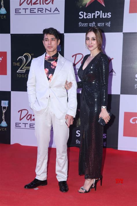 Celebs At The Red Carpet Of 22nd ITA Awards In Mumbai - Gallery - Social News XYZ