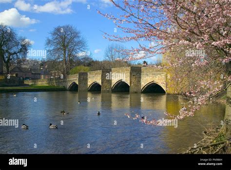 Bakewell bridge Derbyshire Peak District Stock Photo - Alamy