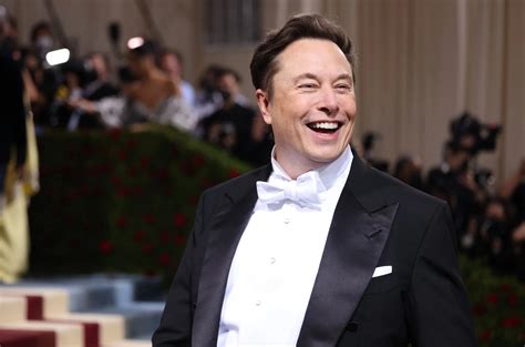 Elon Musk celebrates birthday with HUGE Twitter milestone as he awaits ...