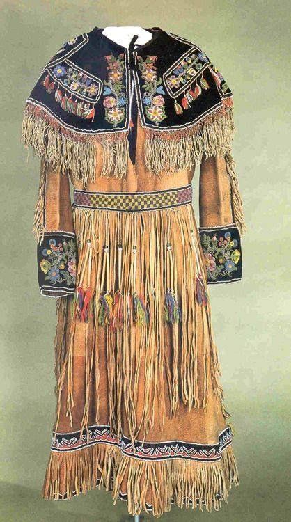 Dens-Fort Chipewyan 1800's American Indian Clothing-A History | Native american dress, Native ...