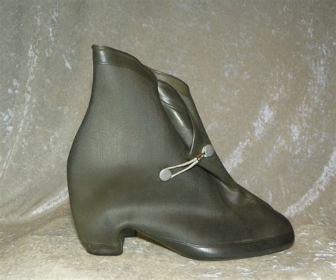 Vintage Ladies Vinyl Galoshes Overshoes for Heels 1950's