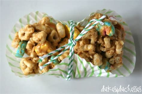 Homemade Cereal Bars Recipe - Dukes and Duchesses