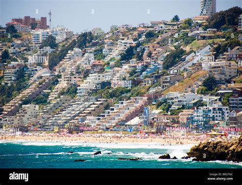 A view of Vina del Mar beach and resorts Stock Photo - Alamy