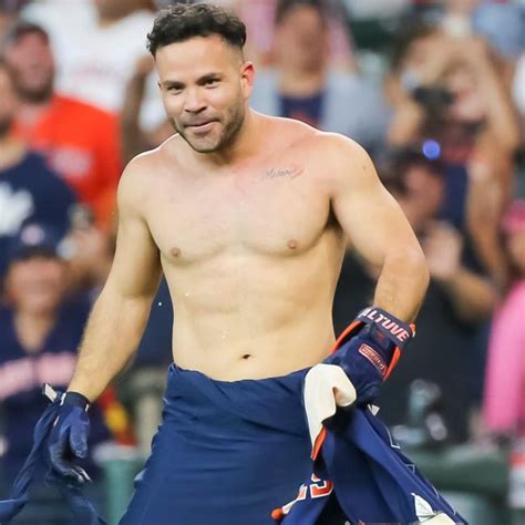 Jose Altuve Bio, Player, Height, Net Worth, Nationality