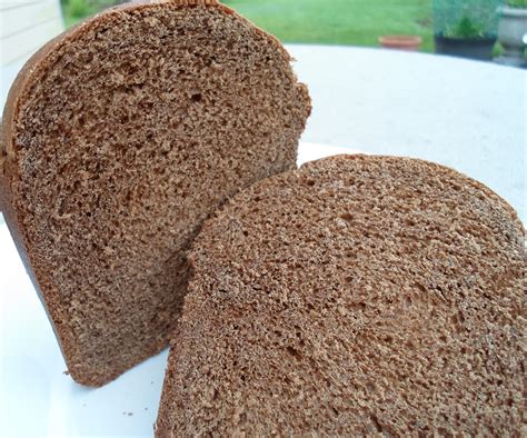 Happier Than A Pig In Mud: Pumpernickel Bread -Bread Machine Recipe