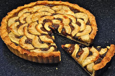 Christmas Mincemeat and Apple Tart Recipe