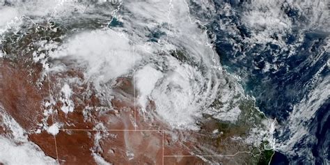 Category 2 Tropical Cyclone “Kirrily” makes landfall between Townsville ...