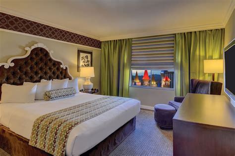 Excalibur Hotel & Casino Reviews, Deals & Photos 2024 - Expedia