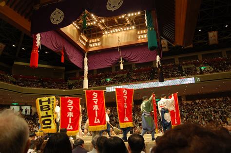 Sumo advertising | Banners advertising the sponsors of the u… | Flickr