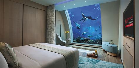 Underwater Ocean Suite at Resorts World Sentosa, Singapore - palomawhitetravel.com