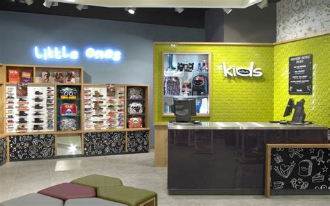 Kids Shoe Shops Fittings Layout Design Decoration Ideas - Boutique ...