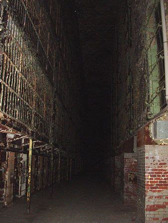 haunted houses in ohio mansfield prison - Paola Holman