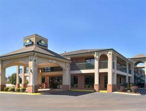 Days Inn by Wyndham Franklin Hotel (Franklin (KY)) - Deals, Photos & Reviews