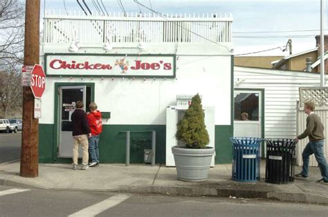 Crying fowl: lawsuit over bag of chicken nuggets - Connecticut Post