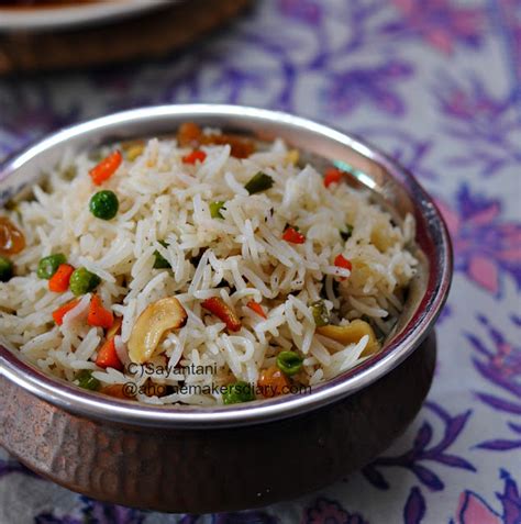 Bengali Style Fried rice - A Homemaker's Diary