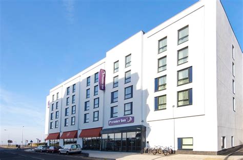 PREMIER INN WESTON-SUPER-MARE (SEAFRONT) HOTEL - Updated 2021 Prices, Reviews, and Photos ...