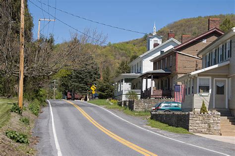 Rural Town Usa Photos Stock Photos, Pictures & Royalty-Free Images - iStock