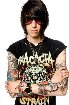 Trends Tattoo Collection: Trace Cyrus Tattoos