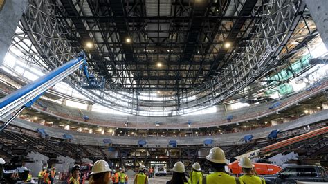 Steel framework for 2-sided halo board in place at LA Clippers' new ...