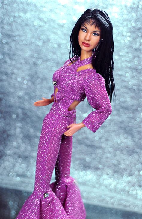 Selena doll sells for over $1,000