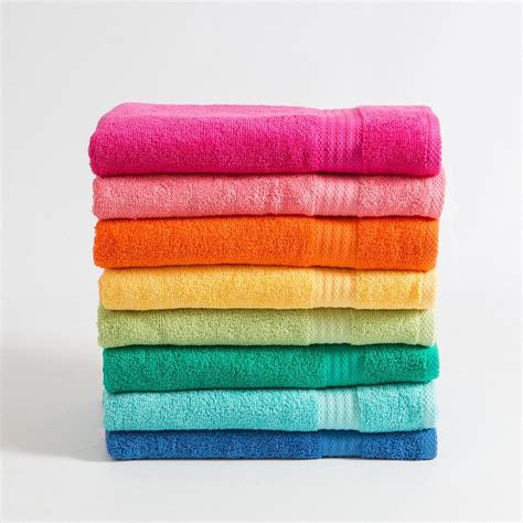 Pillow Talk - Urban Towel Range #howardsstorage #christmaswishlist (rainbow bath towels for baby ...