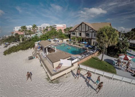 St Pete Beach Motel Palm Crest Family Beachfront Resort in Florida | Florida resorts, St pete ...