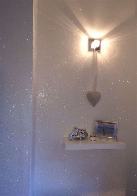 Inspiring Glitter Wall Paint To Make Over Your Room 32 | Glitter paint for walls, Glitter ...