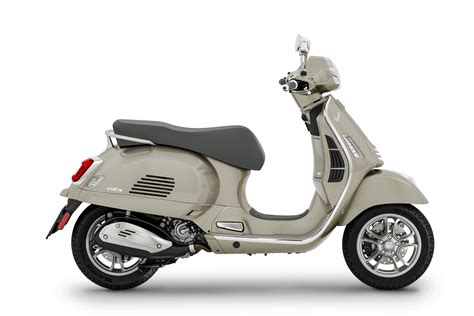 Vespa GTS 300: price, consumption, colors