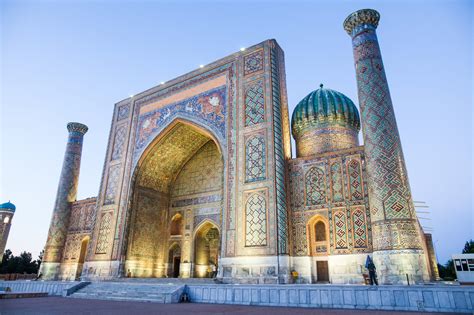 Color,Image,Of,The,Registan,Palace,In,Samarkand,,Uzbekistan. - Fleewinter