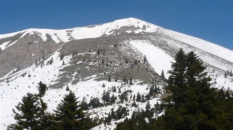 Mount Ossa (Greece) Mountain Photo by dimitris | 1:18 pm 4 Mar 2012