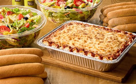 Large Family-Style Lasagna Bundle (Serves up to 12) | Lunch & Dinner Menu | Olive Garden Italian ...