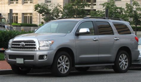 File:2008-2009 Toyota Sequoia Limited.jpg - Wikipedia