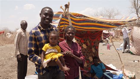 Sudanese refugees fleeing conflict find safety in South Sudan | UNHCR