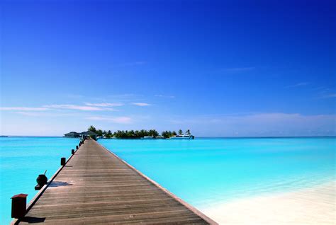 Maldives Island Resorts Wallpaper - WallpaperSafari