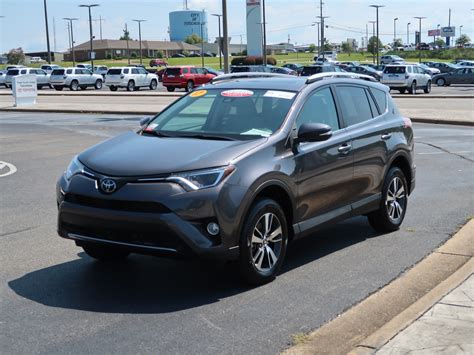 Certified Pre-Owned 2017 Toyota RAV4 XLE SUV in Tuscaloosa #67330P | Tuscaloosa Toyota