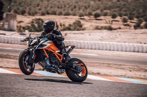 2020 Ktm 1290 Super Duke R Top Speed - getippity